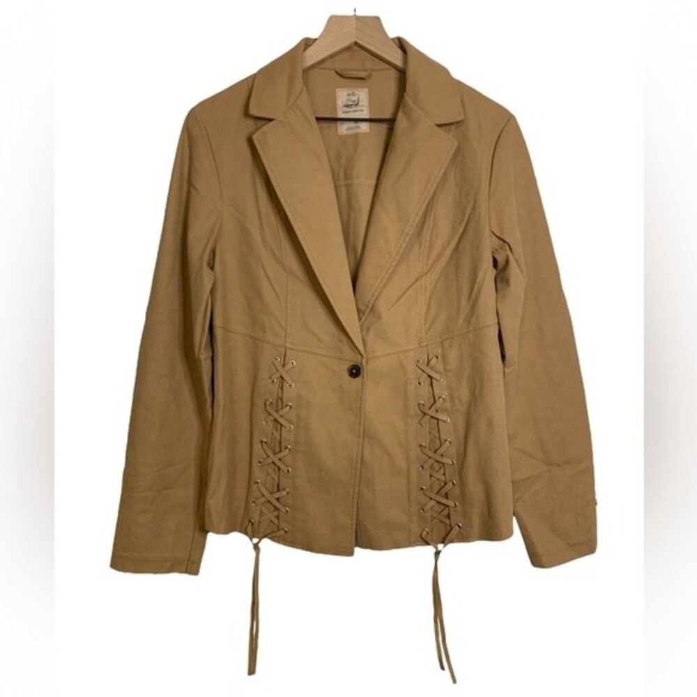 NWOT FREE PEOPLE Vegan Leather Boho blazer. Size Medium.